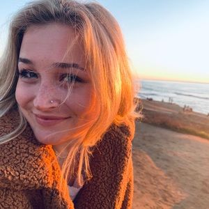 Meet your Posher, Meghan